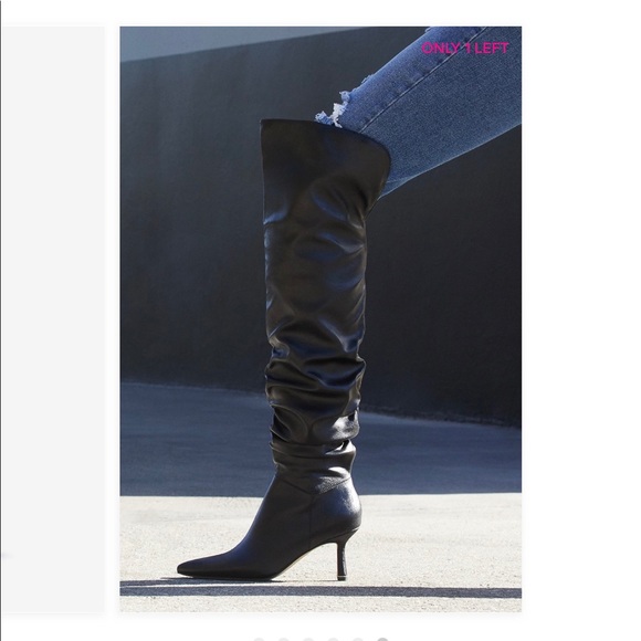 Women’s size 7, over the knee Stiletto boots - Picture 2 of 3